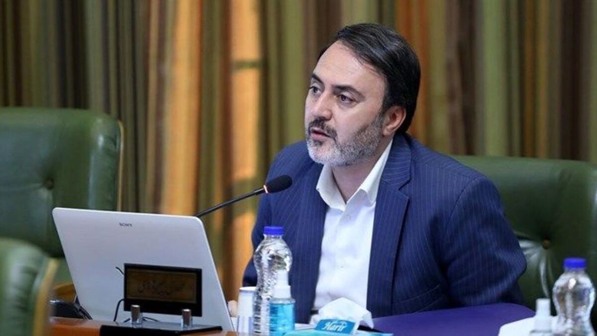 پیرهادی: مردم با صرفه‌جویی ناتوانی مدیران گذشته را جبران کنند/ عبور از سختی کم آبی با ۱۰ درصد صرفه جویی بیشتر در مصرف آب